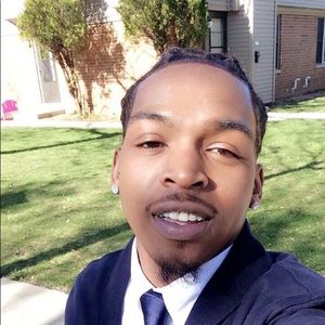 Meet your Posher, Malcolm